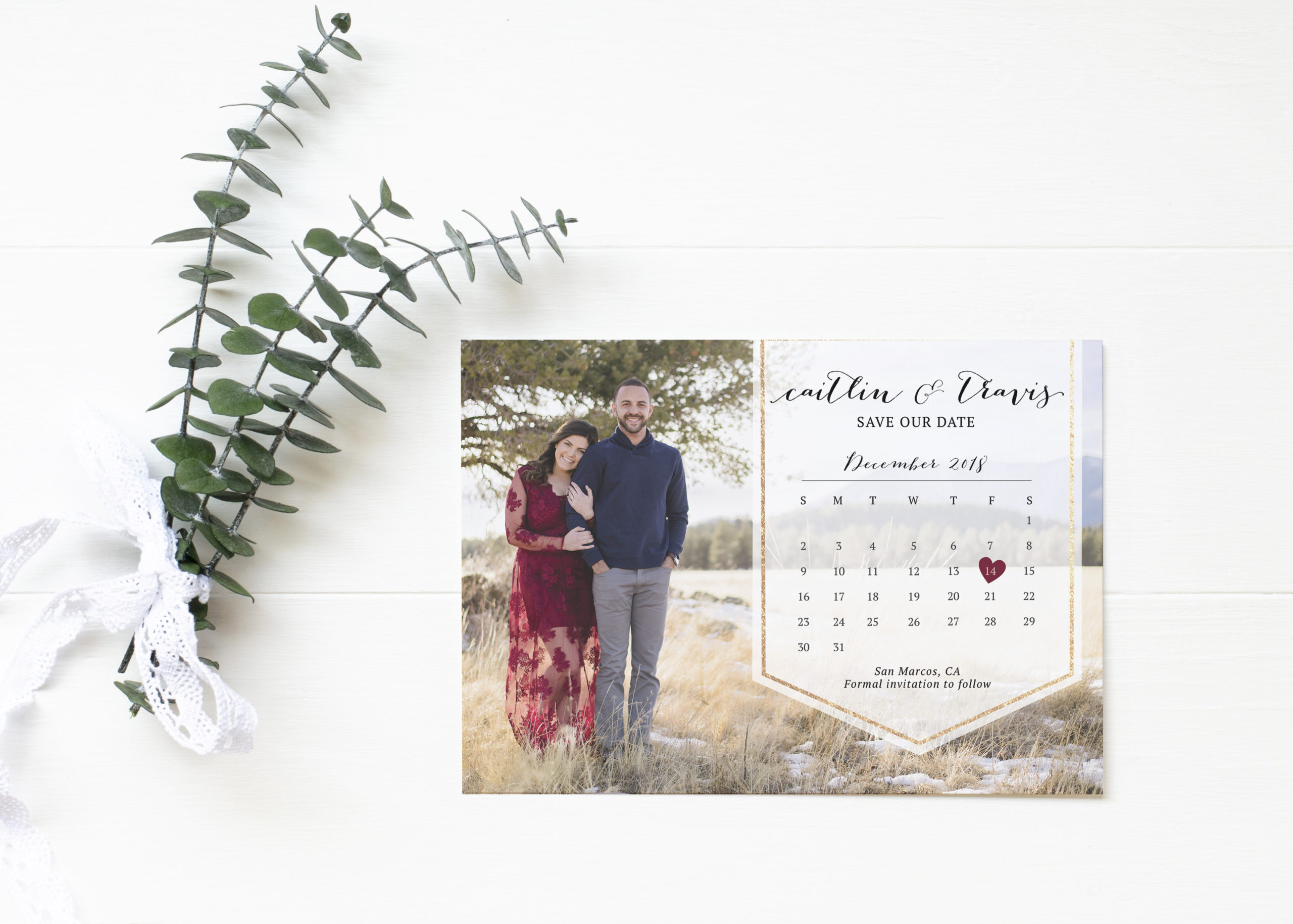 Custom save the date with photo and calendar